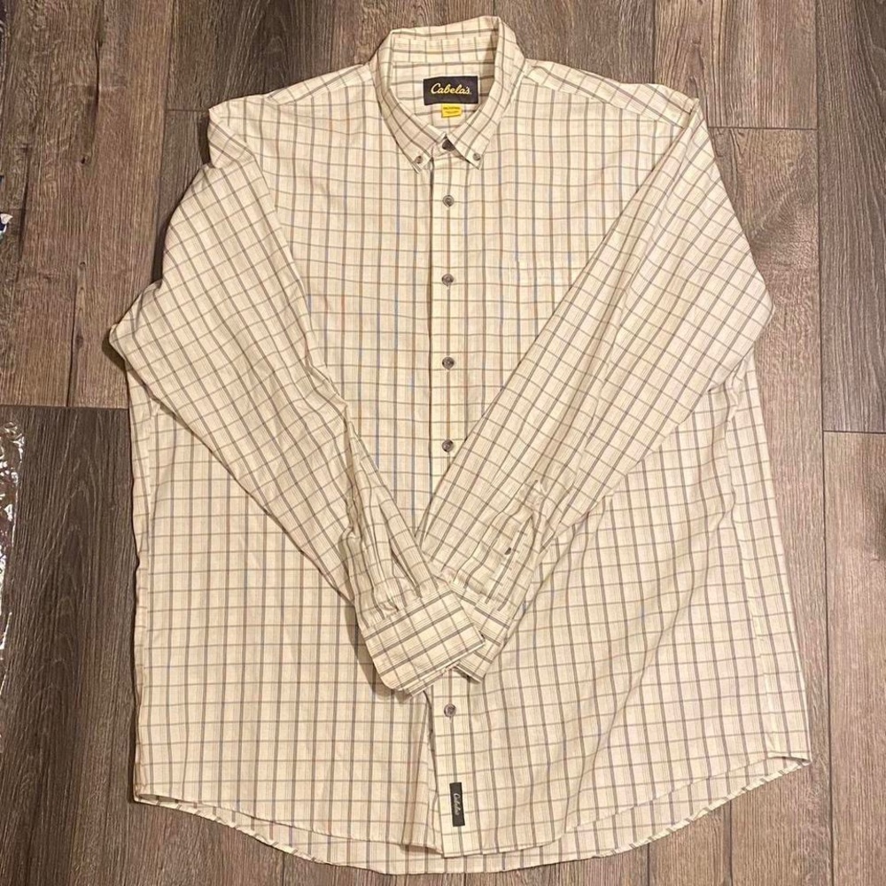 Cabela’s Wrinkle-Free Longsleeve